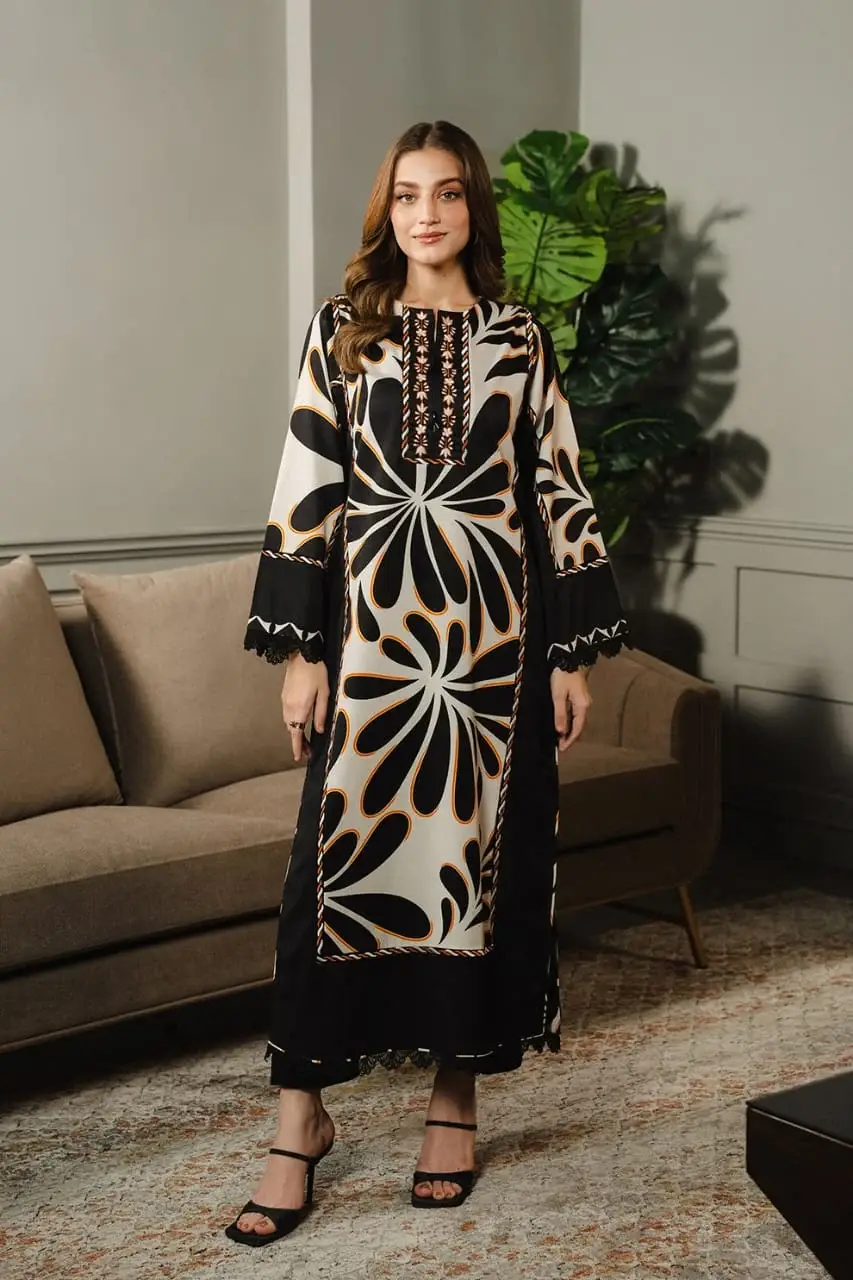 2 Piece Printed Lawn Suit for Women – Black Lawn Set | Zarviaa - Image 4